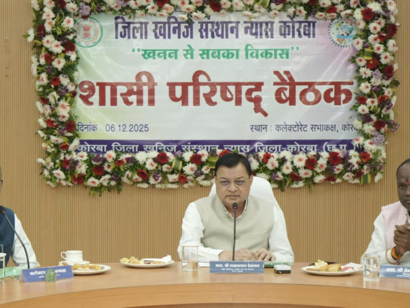 श्रम मंत्री श्री लखनलाल देवांगन