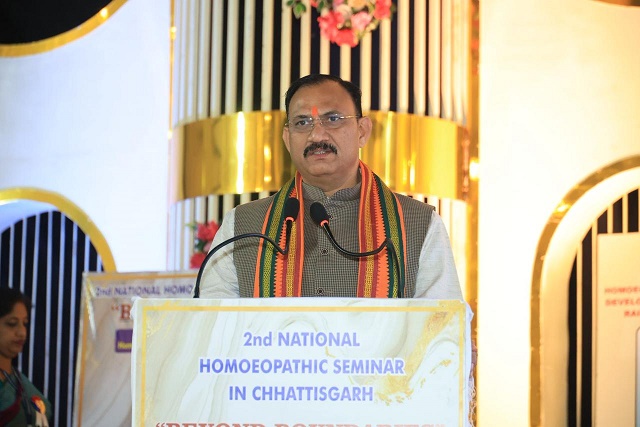 स्वास्थ्य मंत्री श्री श्याम बिहारी जायसवाल