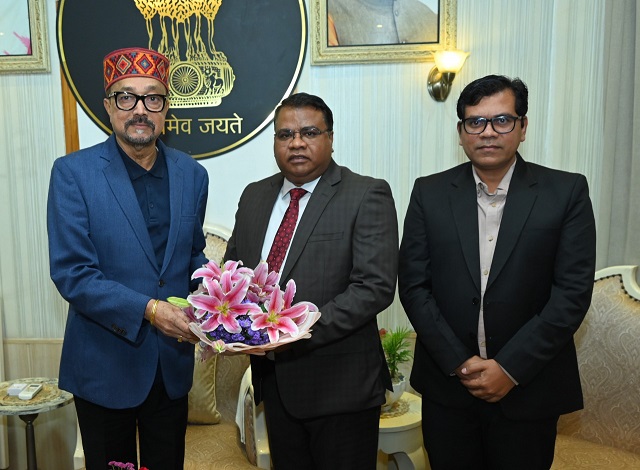 राज्यपाल श्री रमेन डेका