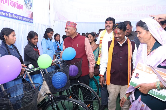 वन मंत्री श्री केदार कश्यप