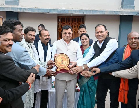 कैबिनेट मंत्री श्री देवांगन