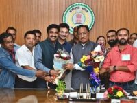 छत्तीसगढ़ के कर्मचारियों की बड़ी जीत! CM साय का ऐतिहासिक फैसला, अब मुफ्त होगा इलाज