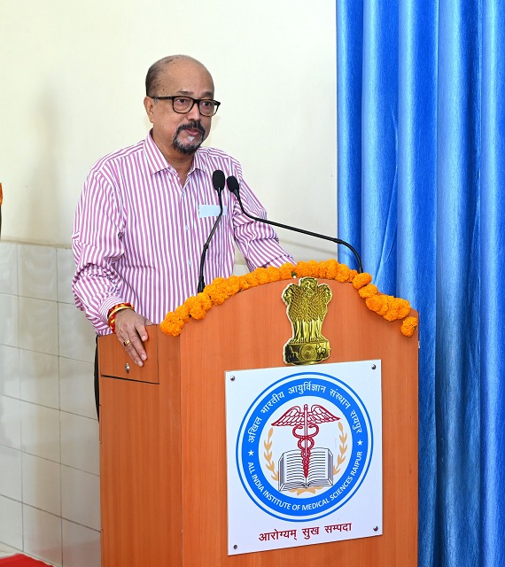 राज्यपाल श्री रमेन डेका