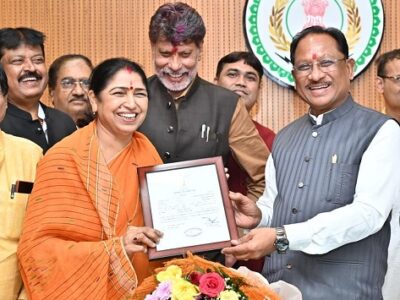 मुख्यमंत्री श्री विष्णु देव साय से नवनिर्वाचित राज्यसभा सदस्य श्रीमती लक्ष्मी वर्मा ने की सौजन्य मुलाकात