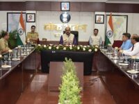 रायपुर: राज्यपाल रमेन डेका से मिले NDC के रक्षा विशेषज्ञ