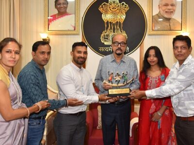 छत्तीसगढ़ की लोक परंपराओं को नई पहचान: राज्यपाल रमेन डेका से मिली ‘रेडियो संगवारी’ की टीम