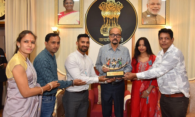 राज्यपाल श्री रमेन डेका