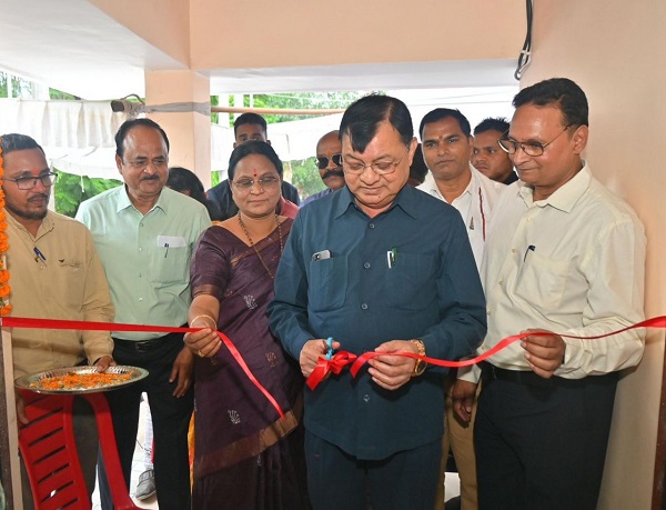 मंत्री देवांगन