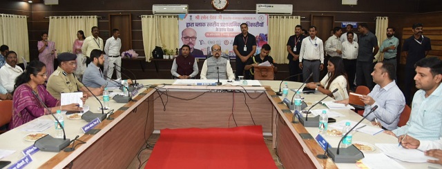 रमेन डेका