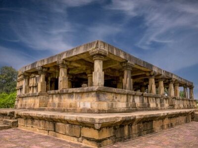 बारसूर का बत्तीसा मंदिर : पत्थरों में जीवंत इतिहास की अद्भुत गाथा