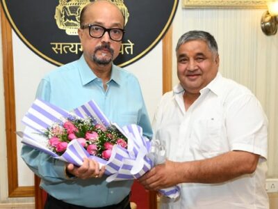 राज्यपाल रमेन डेका से पर्यटन मंत्री अग्रवाल की मुलाकात
