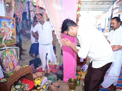 गृह ग्राम बायंग में श्रीरामनाम सप्ताह यज्ञ में शामिल हुए ओ.पी. चौधरी