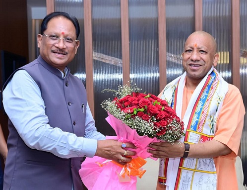 मुख्यमंत्री ने योगी आदित्यनाथ