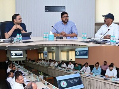 अटल उत्कृष्ट शिक्षा योजना से श्रमिक परिवारों के बच्चों को निजी स्कूलों में प्रवेश