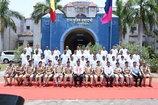 विजय शर्मा