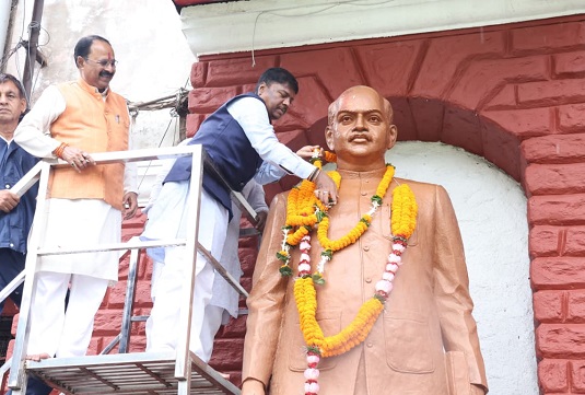 डॉ. श्यामा प्रसाद मुखर्जी