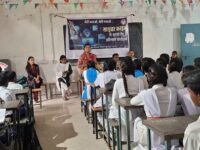 गिरवरगंज में छात्राओं को मिला आत्मरक्षा का प्रशिक्षण