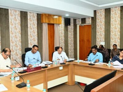 लोक निर्माण विभाग के सचिव ने जेलों में निर्माणाधीन कार्यों की प्रगति की समीक्षा की