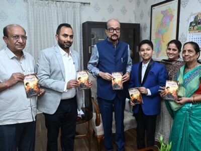 राज्यपाल श्री डेका ने 12 वर्षीय छात्र मास्टर दिव्यांश की पुस्तक ‘थॉट्स अबाउट गॉड‘ का किया विमोचन