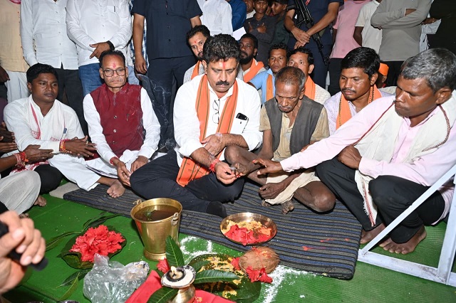 विजय शर्मा