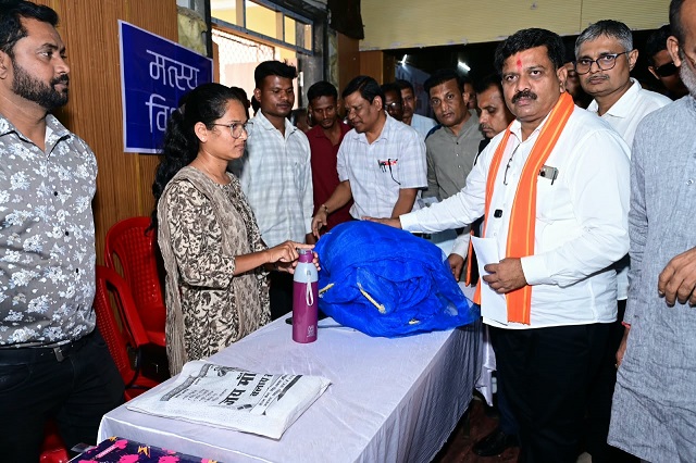 विजय शर्मा