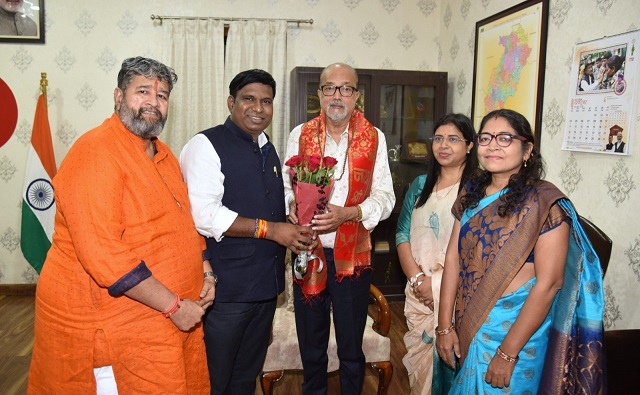 रमेन डेका